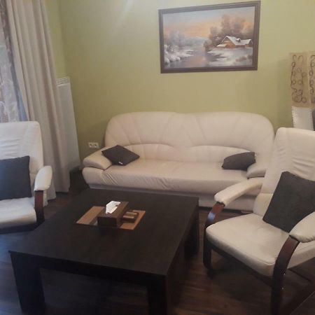 Apartman Naji - Tale Buitenkant foto
